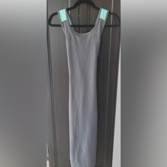 Lululemon Picnic Play Dress - Picture 5 of 5